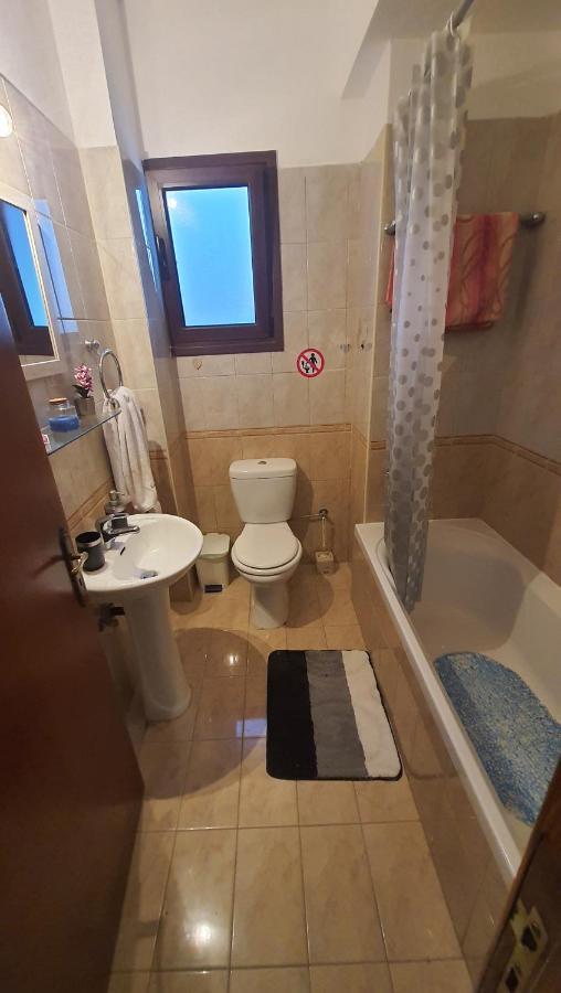 Nice Holiday Apartment Pafos Zewnętrze zdjęcie