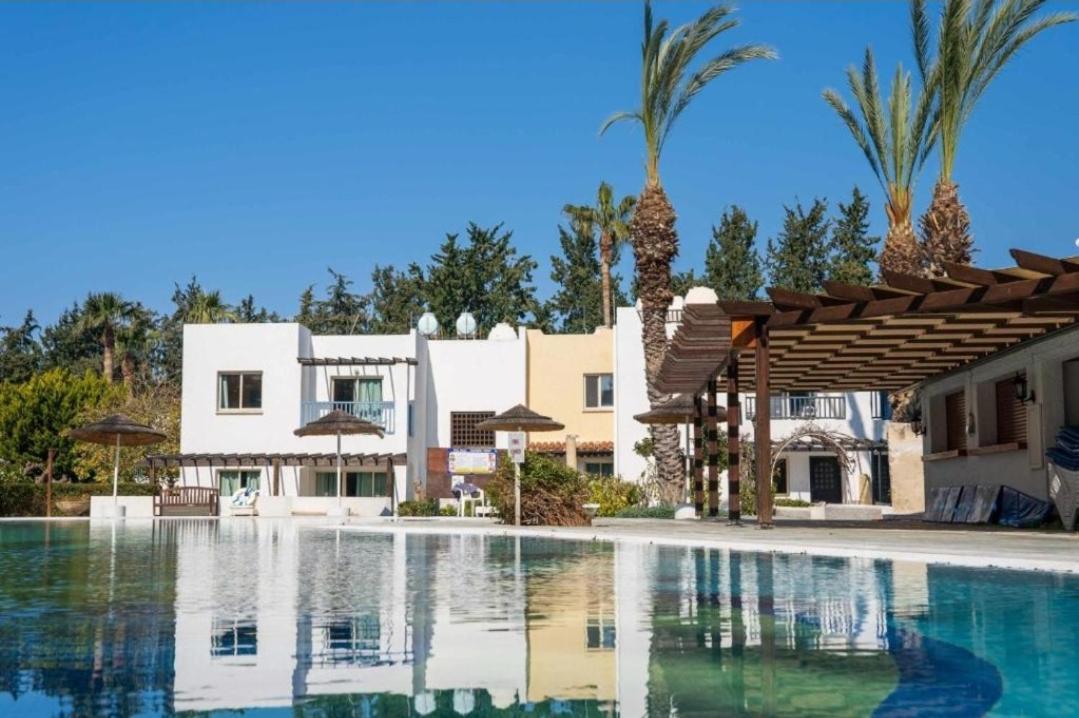 Nice Holiday Apartment Pafos Zewnętrze zdjęcie