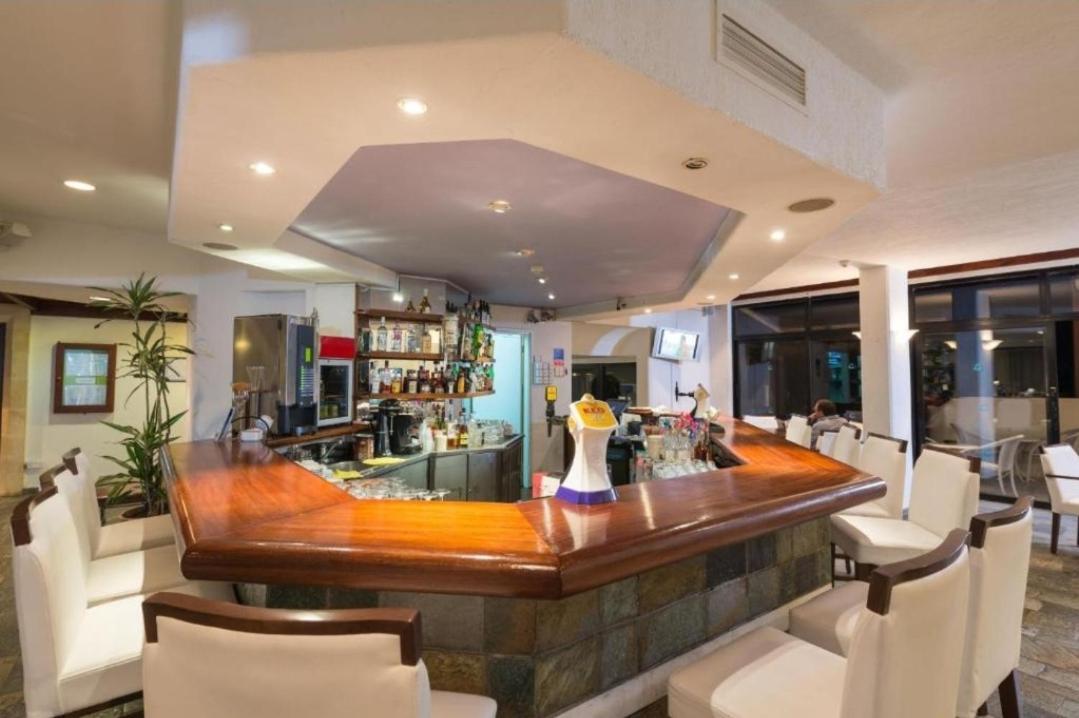 Nice Holiday Apartment Pafos Zewnętrze zdjęcie