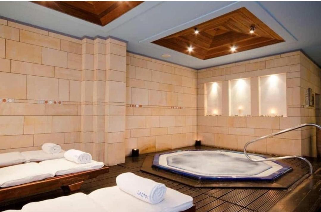 Nice Holiday Apartment Pafos Zewnętrze zdjęcie