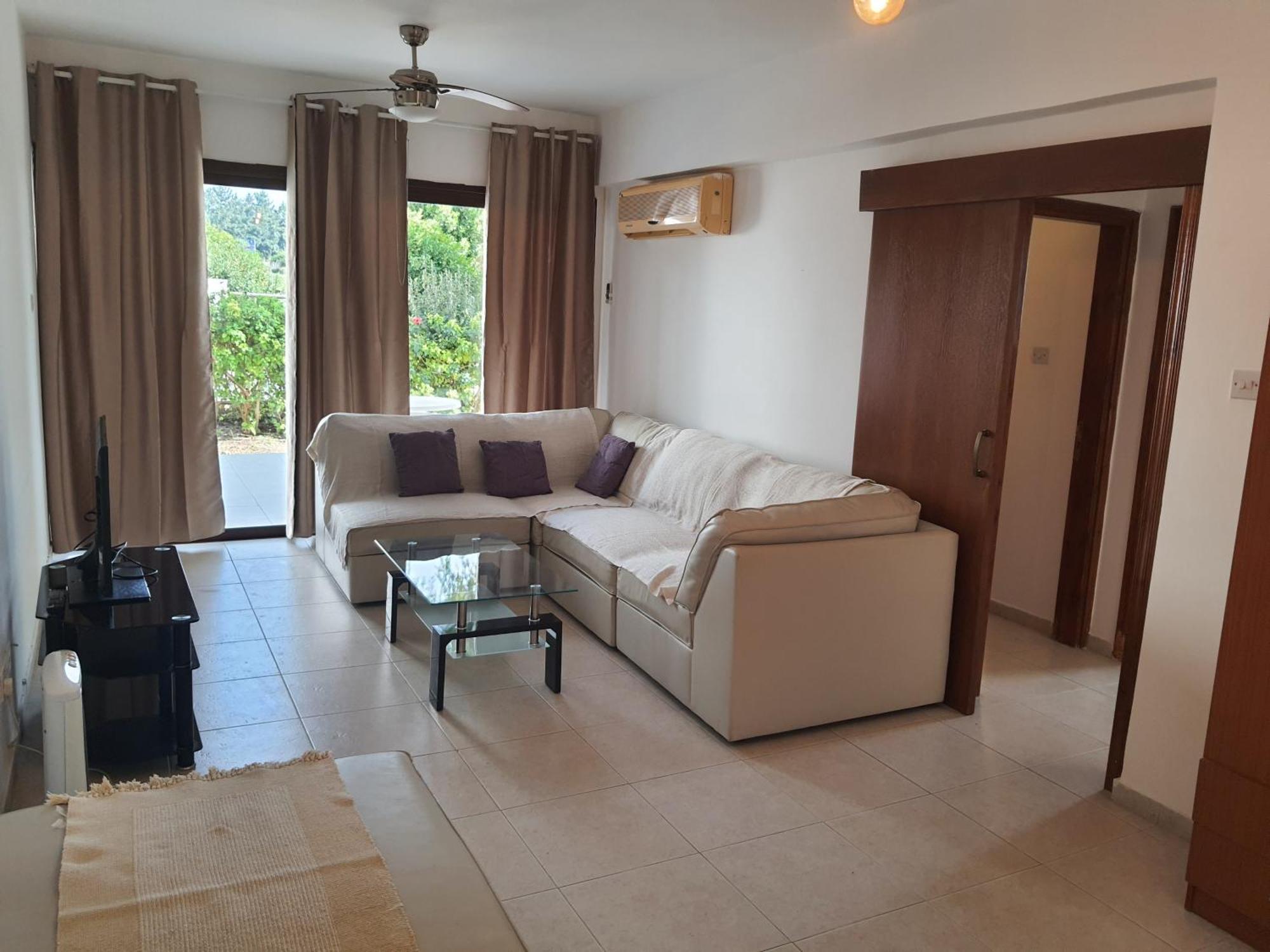 Nice Holiday Apartment Pafos Zewnętrze zdjęcie